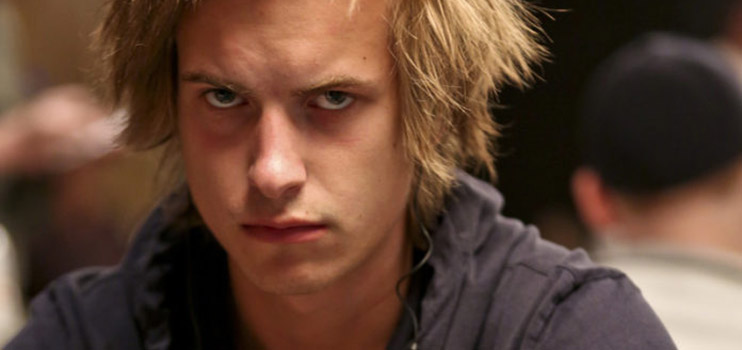 Виктор «Isildur 1» Блум