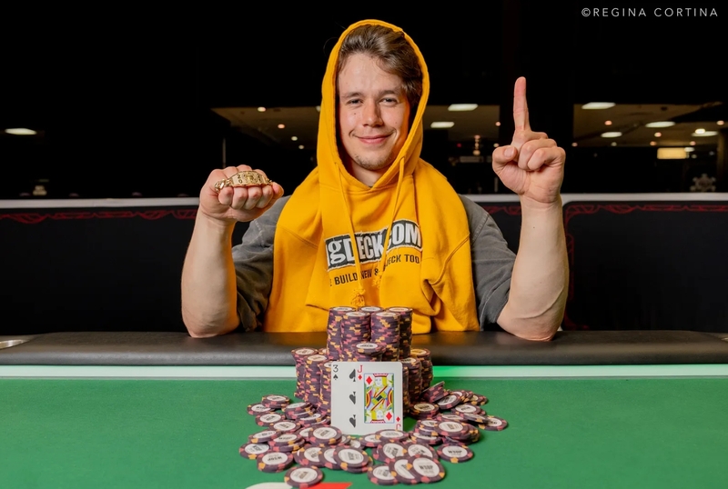 Гарретт Двайр выиграл Event 95 Summer Saver No Limit Holdem Wsop 2026