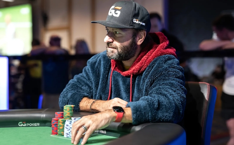 Даниэль Негреану за финальным столом хайроллера по Омахе на Wsop 2026