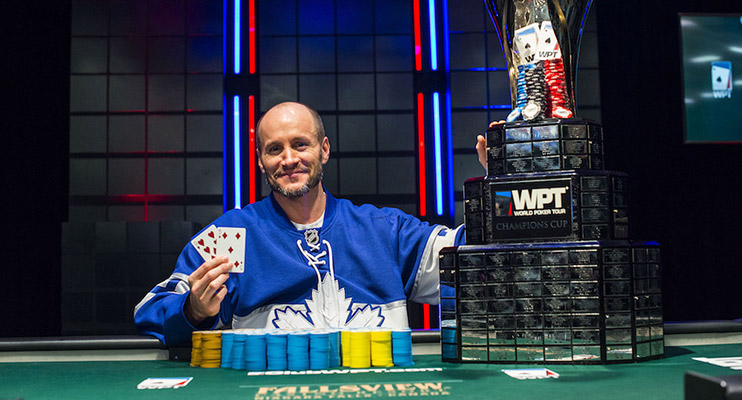 Сделка Майк Лиа в  Главном турнире Wpt Fallsview Poker Classic 